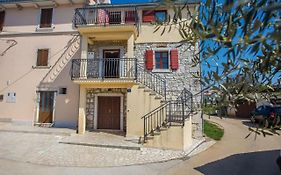 Apartment Nini