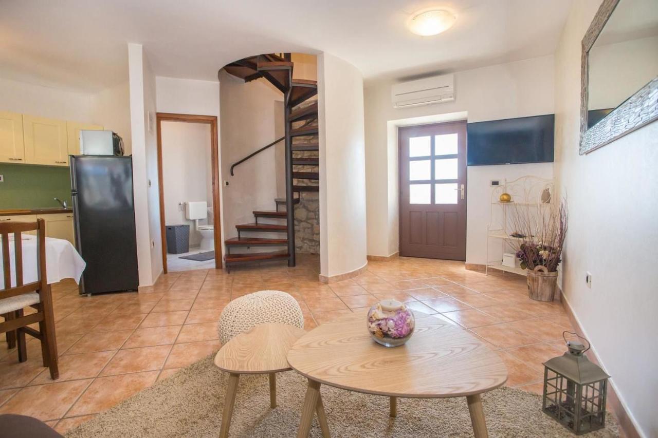 Apartment Nini Poreč Zewnętrze zdjęcie